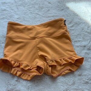 High Waist Ruffled Peach Shorts